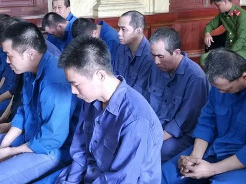 Vụ án "bán đường" tại Khu Công nghệ cao TPHCM: 12 bảo vệ hầu tòa