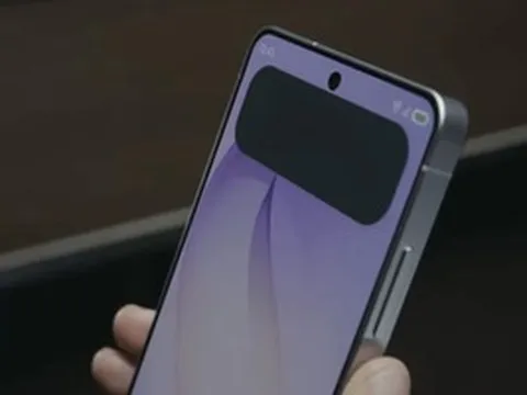 Điện thoại chống nhìn trộm của Samsung có gì đặc biệt mà giá bán gần 52 triệu đồng?