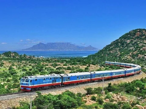 Quy định các đối tượng được miễn nộp phí lĩnh vực đường sắt