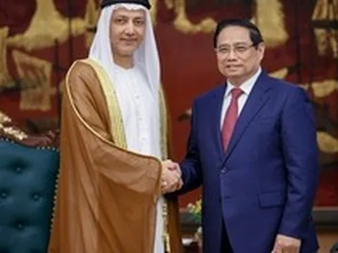 Thủ tướng thúc đẩy UAE cung cấp dầu khí cho Việt Nam theo nhu cầu, an toàn và đúng hạn
