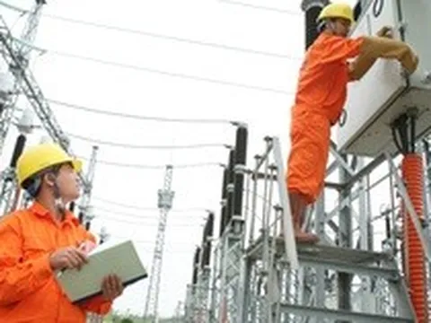 Thủ tướng: Phấn đấu tiết kiệm tối thiểu 3% tổng điện năng tiêu thụ toàn quốc