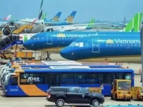 Đề xuất miễn nhiều loại phí lĩnh vực hàng không, hàng hải