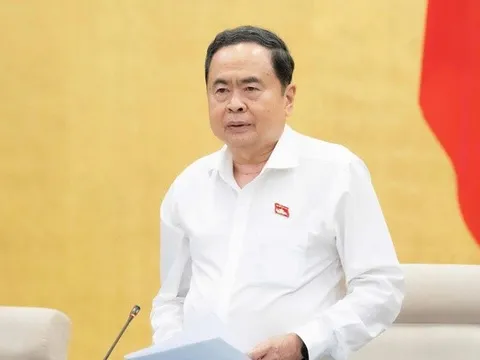 Cho ý kiến về công tác nhân sự trình Quốc hội tại Kỳ họp thứ Nhất