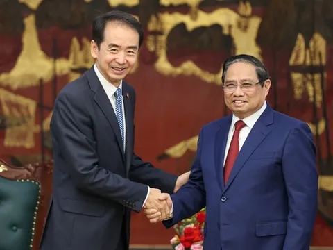 Thủ tướng Phạm Minh Chính tiếp Đại sứ Trung Quốc