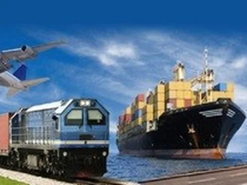 Bắt đầu miễn nhiều loại phí giao thông từ hôm nay