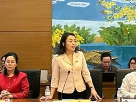 Chính phủ đề xuất bỏ quy định chụp ảnh khi công chứng, Đại biểu Quốc hội nói gì?