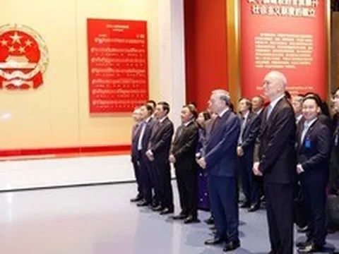 Tổng Bí thư, Chủ tịch nước Tô Lâm thăm Bảo tàng Lịch sử Đảng Cộng sản Trung Quốc