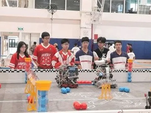 3 đội robotics của Việt Nam chinh phục VEX World Championship 2026
