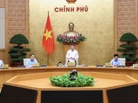 Chính phủ bãi bỏ 184 thủ tục hành chính, 890 điều kiện kinh doanh