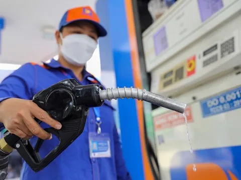 Giảm thuế nhập khẩu một số mặt hàng xăng dầu về 0% đến 30/6/2026