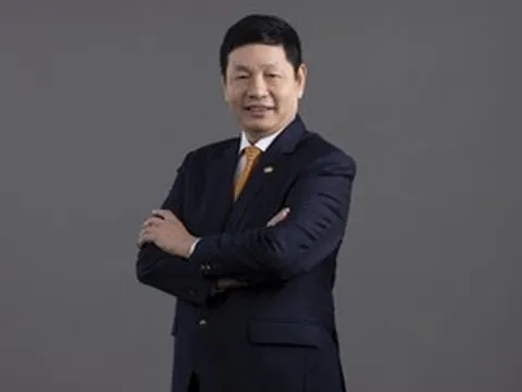 Nhật Bản trao tặng Chủ tịch FPT Trương Gia Bình Huân chương Mặt trời mọc