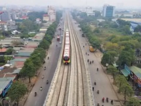 Những tuyến Metro Hà Nội chẳng liên quan gì đến nhau và bài toán phát triển mạng lưới giao thông đô thị