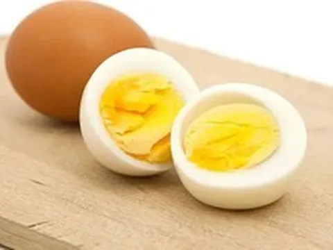 Thói quen ăn trứng buổi sáng mang lại nhiều lợi ích cho người cao tuổi