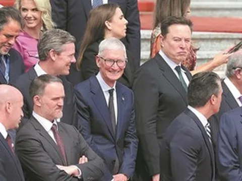 Elon Musk, Tim Cook cùng dàn CEO Mỹ tháp tùng ông Trump tới Trung Quốc làm gì?