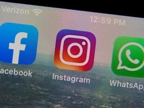 Trả phí cho Facebook: Biết được ai âm thầm theo dõi mình, bí mật xem Story người khác
