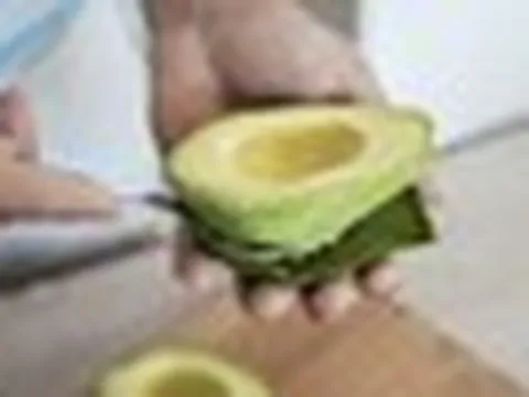 Quả bơ ngọt hơn gấp nhiều lần khi ăn cùng thứ này - không phải đường