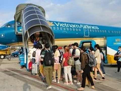 Từ ngày 1/7, hàng triệu hành khách đi máy bay sẽ được hưởng quyền lợi sau