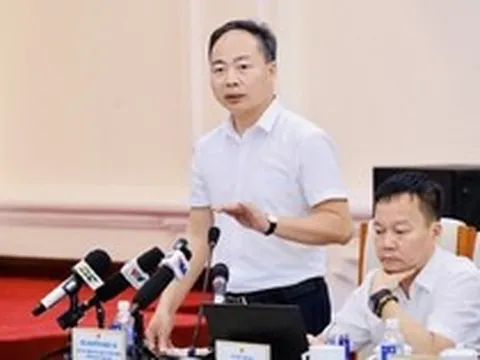Đề Văn gọi Steve Jobs, Elon Musk là 'nhà phát minh' gây tranh cãi: Bộ GD&ĐT lên tiếng