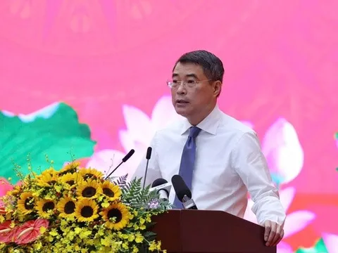 Thủ tướng: Để tăng trưởng 2 con số, không thể đi theo tư duy cũ, cách làm cũ
