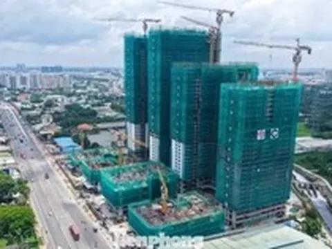 Hàng chục dự án căn hộ đua nhau 'mọc' lên dọc đoạn Quốc lộ