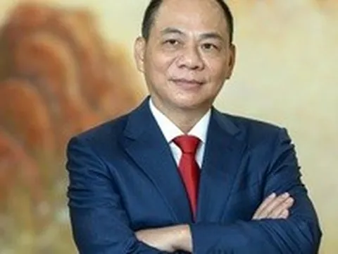 Vingroup của tỷ phú Phạm Nhật Vượng muốn thuê bề mặt 4 hồ nước để đầu tư điện mặt trời nổi