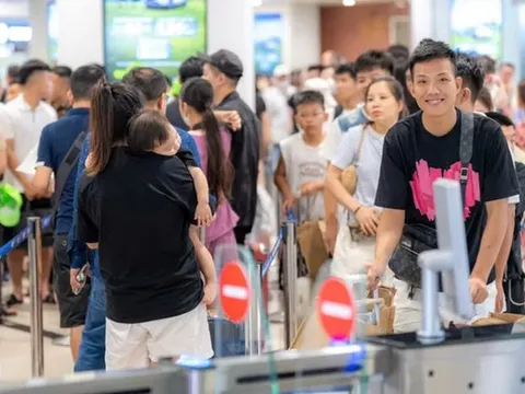 Từ 1/7 chậm chuyến 4 tiếng trở lên, hãng bay phải hoàn vé?