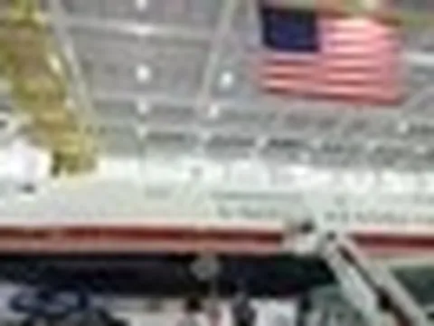 Chuyên cơ 'Nhà Trắng biết bay' xa hoa chưa từng có của Tổng thống Trump