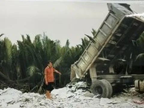 Khởi tố người đổ trái phép gần 600 tấn chất thải công nghiệp ở Tây Ninh