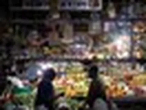 Sau cú sốc giá dầu, nhiều quốc gia Đông Nam Á chưa kịp thở đã đón thêm một 'cơn đau đầu' mới